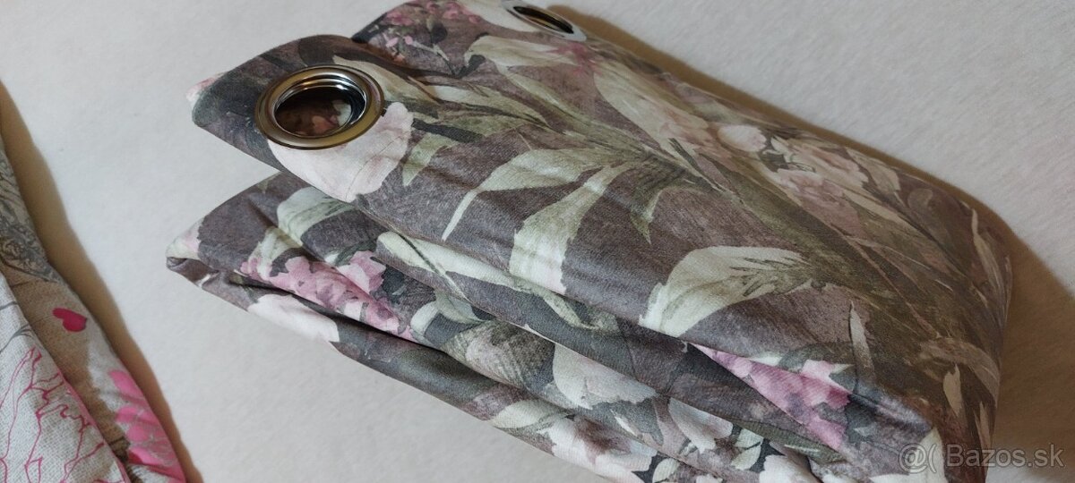 Závesy 2 ks / Nové - 2