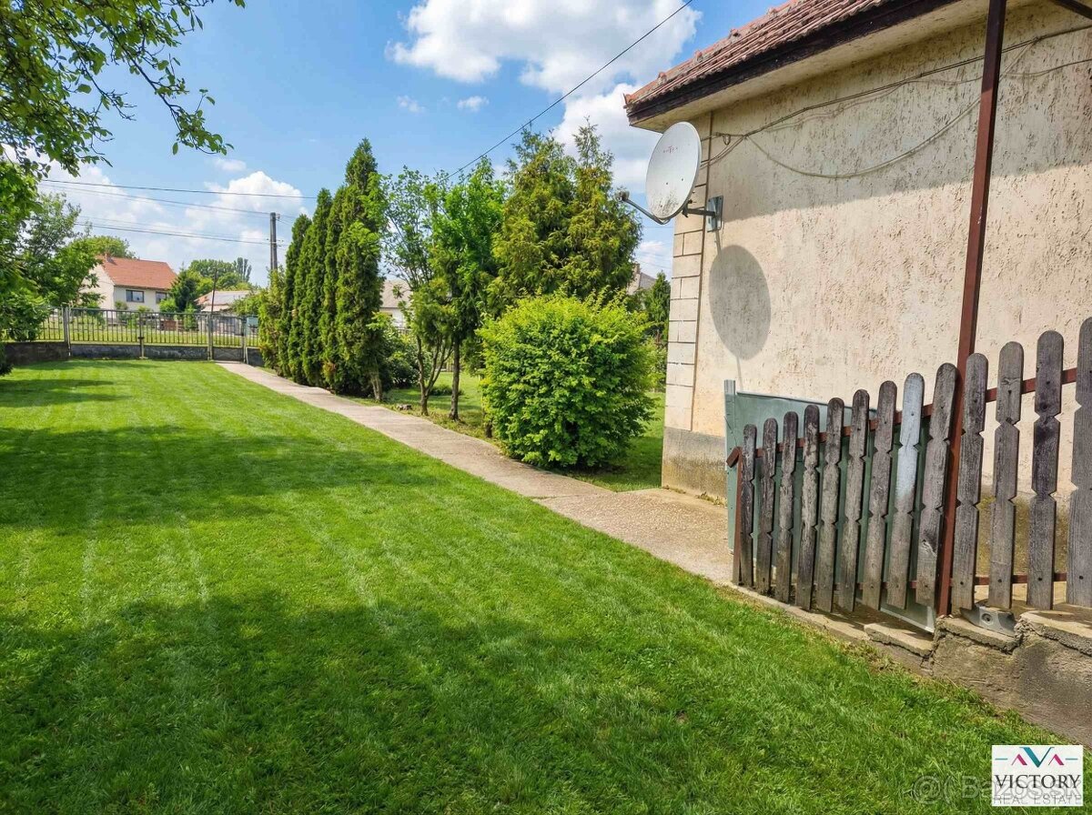 RD v Méra, na peknom pozemku - 2