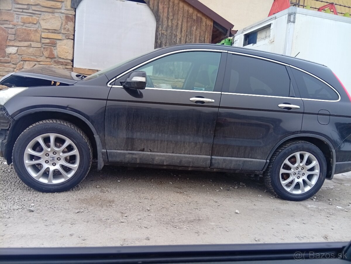 Honda CR-V 2.0 i- vtec 4x4 búrane - 2