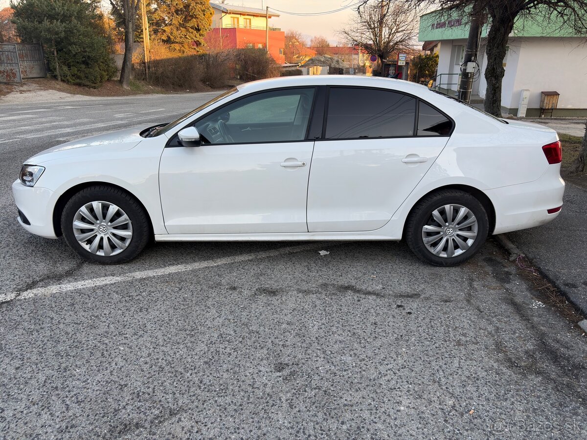 Volkswagen Jetta, 2013, 1.6 TDI- 77KW - 2