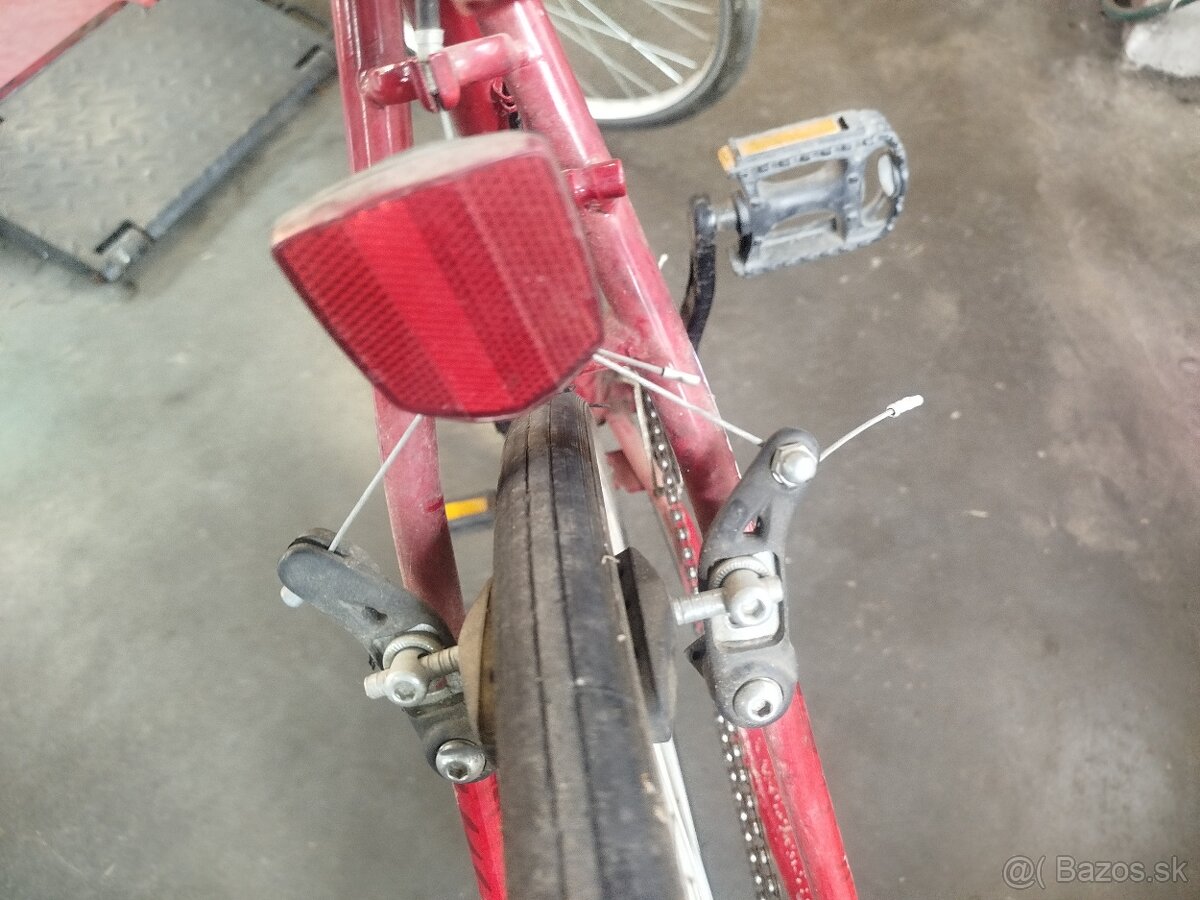 Cestný bicykel vedora - 2