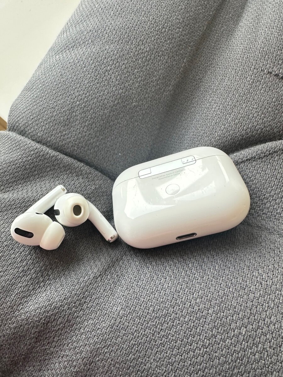 Apple AirPods Pro 2019 (1.generácie) - originál - 2