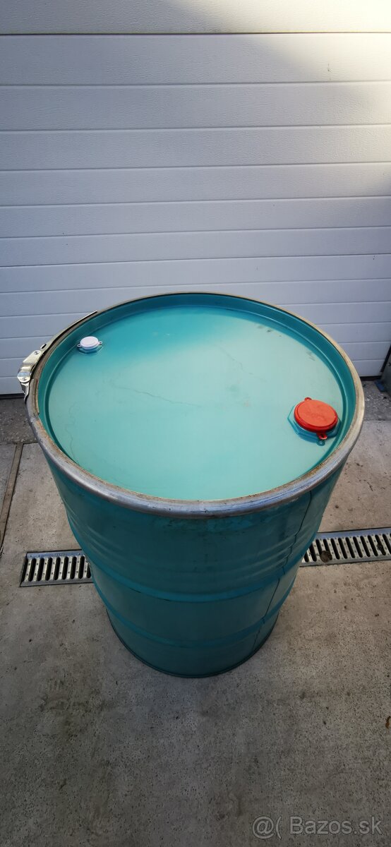 200 l sud s uzatvárateľným vekom - 2