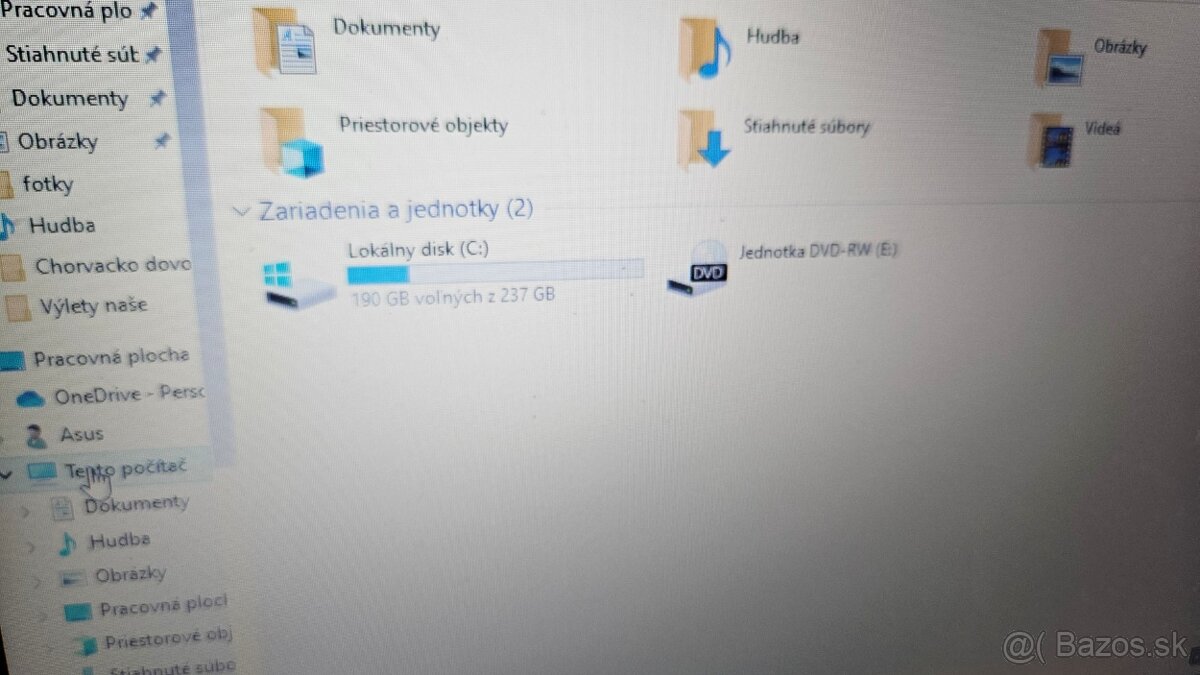 Starší notebook Asus 541 - funkčný, dobrá batéria - 2
