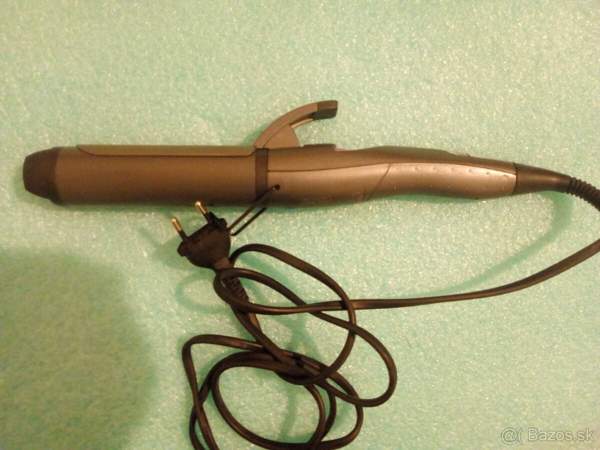 KULMA NA VLASY zn.REMINGTON - 2