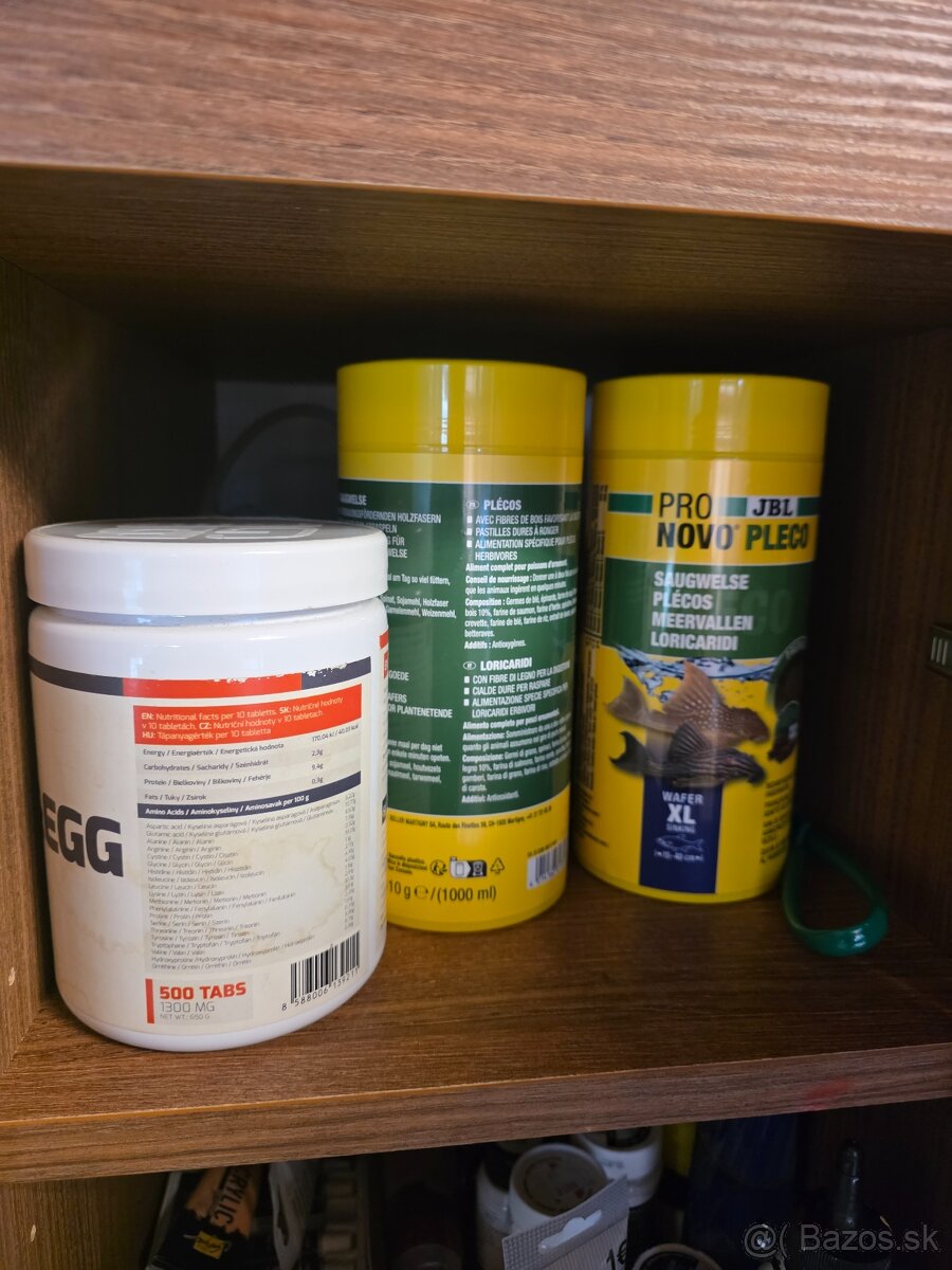 Akváriové rybičky +akvarium - 2