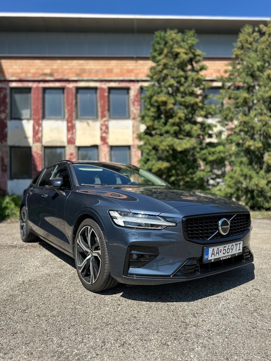 Volvo V60 B4 diesel 2023 - 2