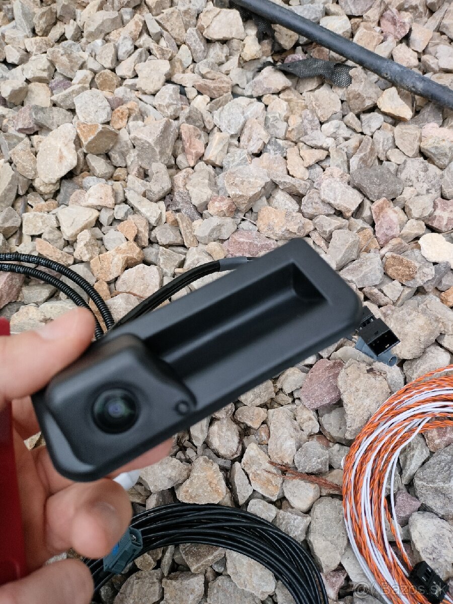 Cúvacia kamera HIGH pre Škoda Superb 3 - 2