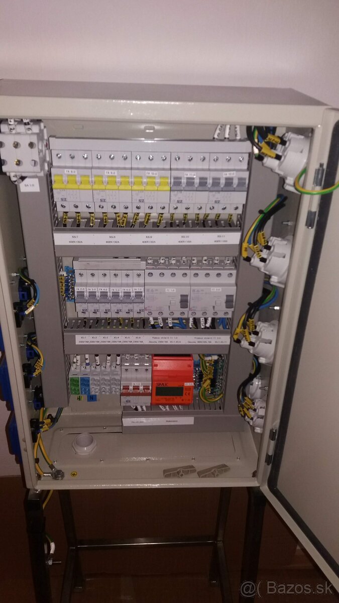 Staveniskový rozvádzač - 2