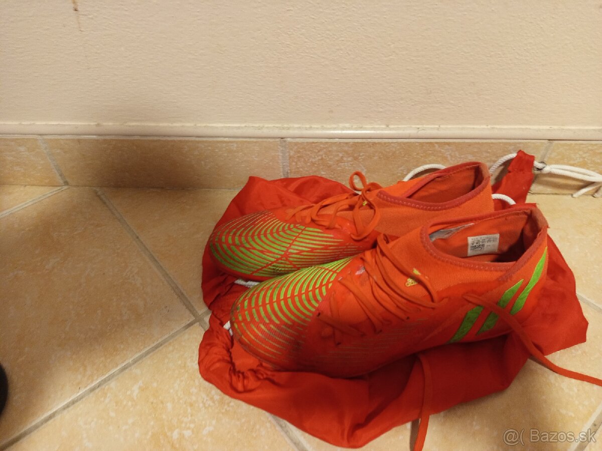 kopačky Adidas Predator. - 2