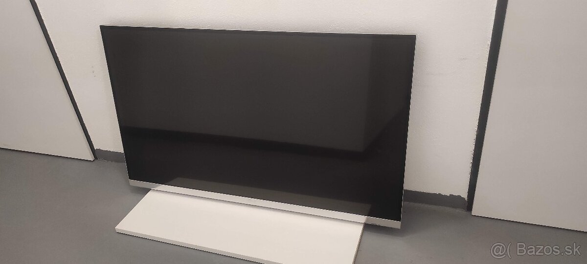 Predám televízor LG 42LM670S 107 "cm - 2