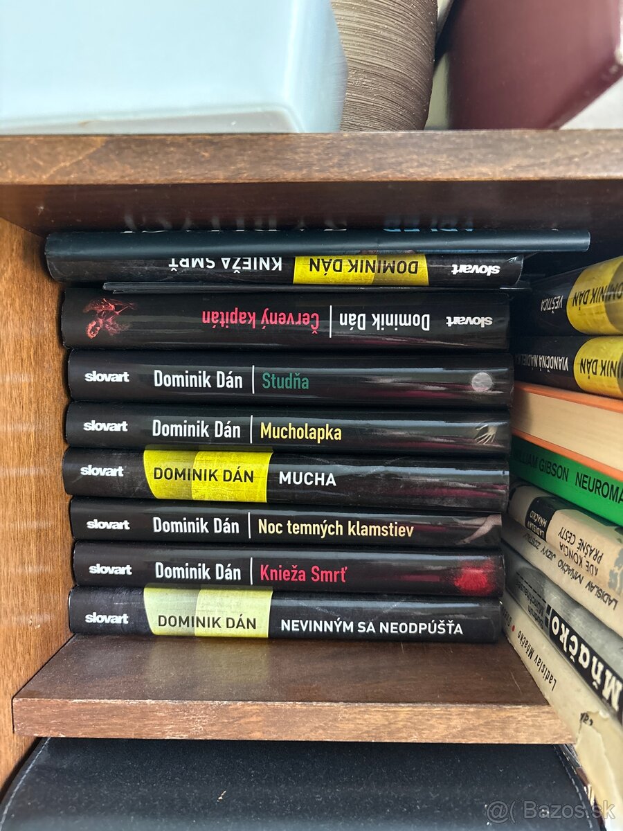 Predam 21 knih Dominika Dána - 2
