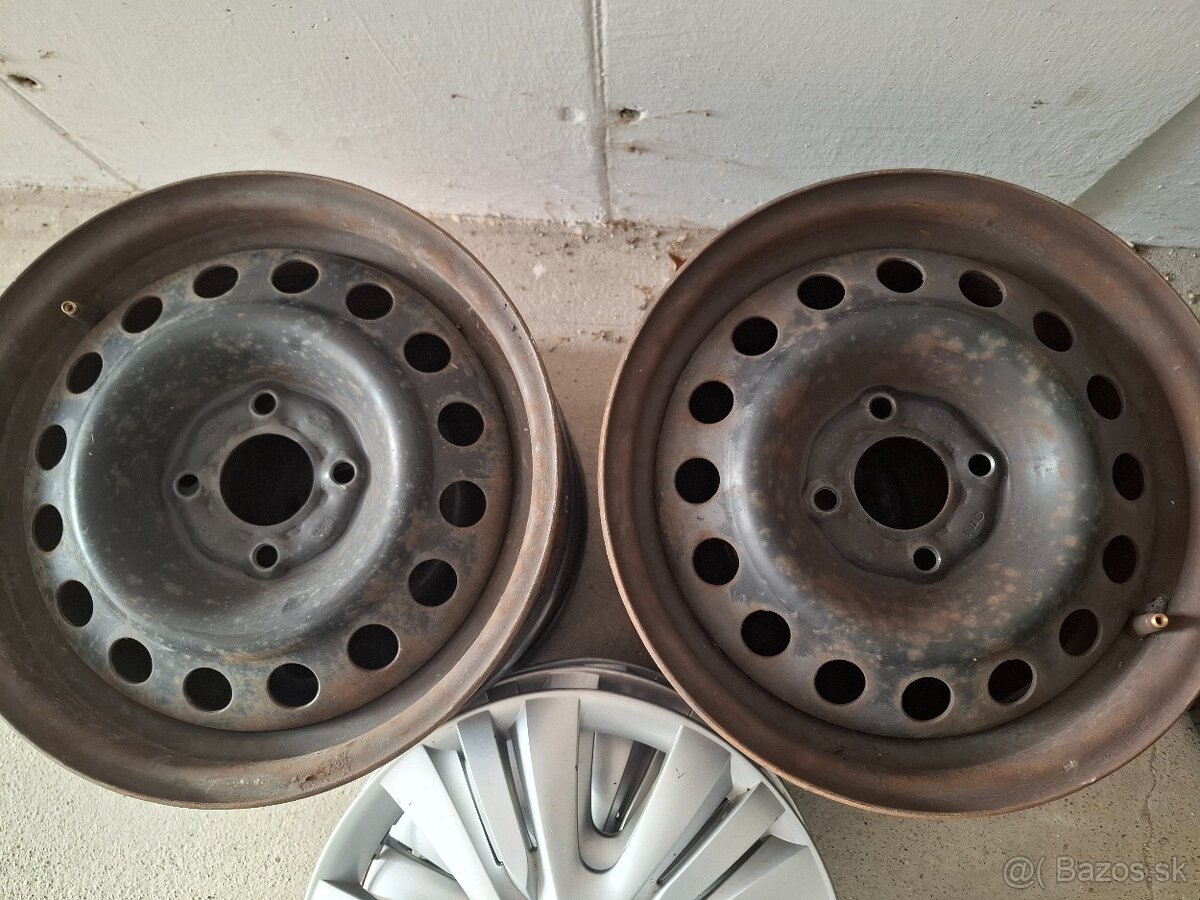 Plechové disky + Letné pneumatiky 175/65 r14 - 2