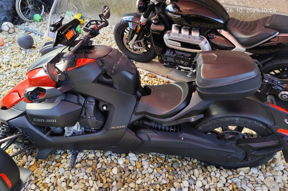 Can am ryker 900 ace - 2