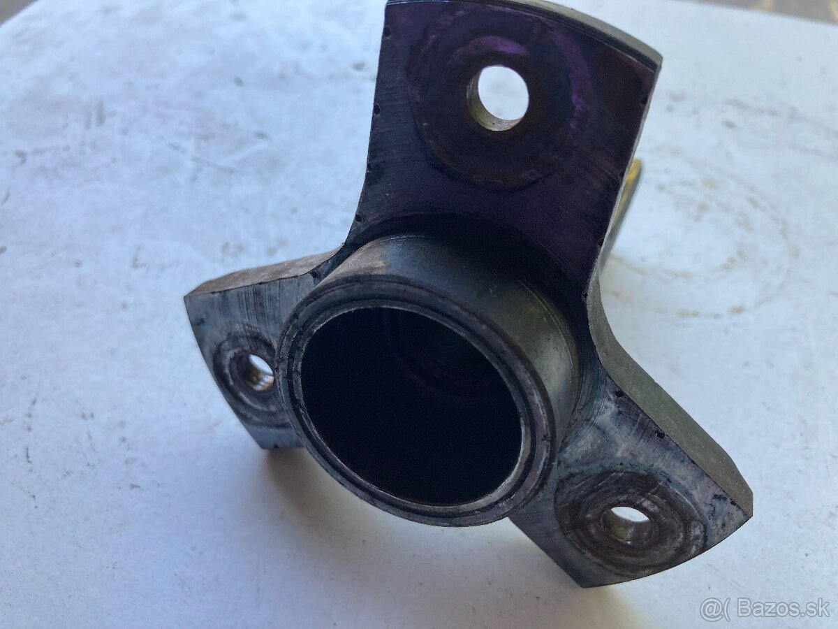 Aero 1000,662,500 - hřídel spojky "triangl" - 2