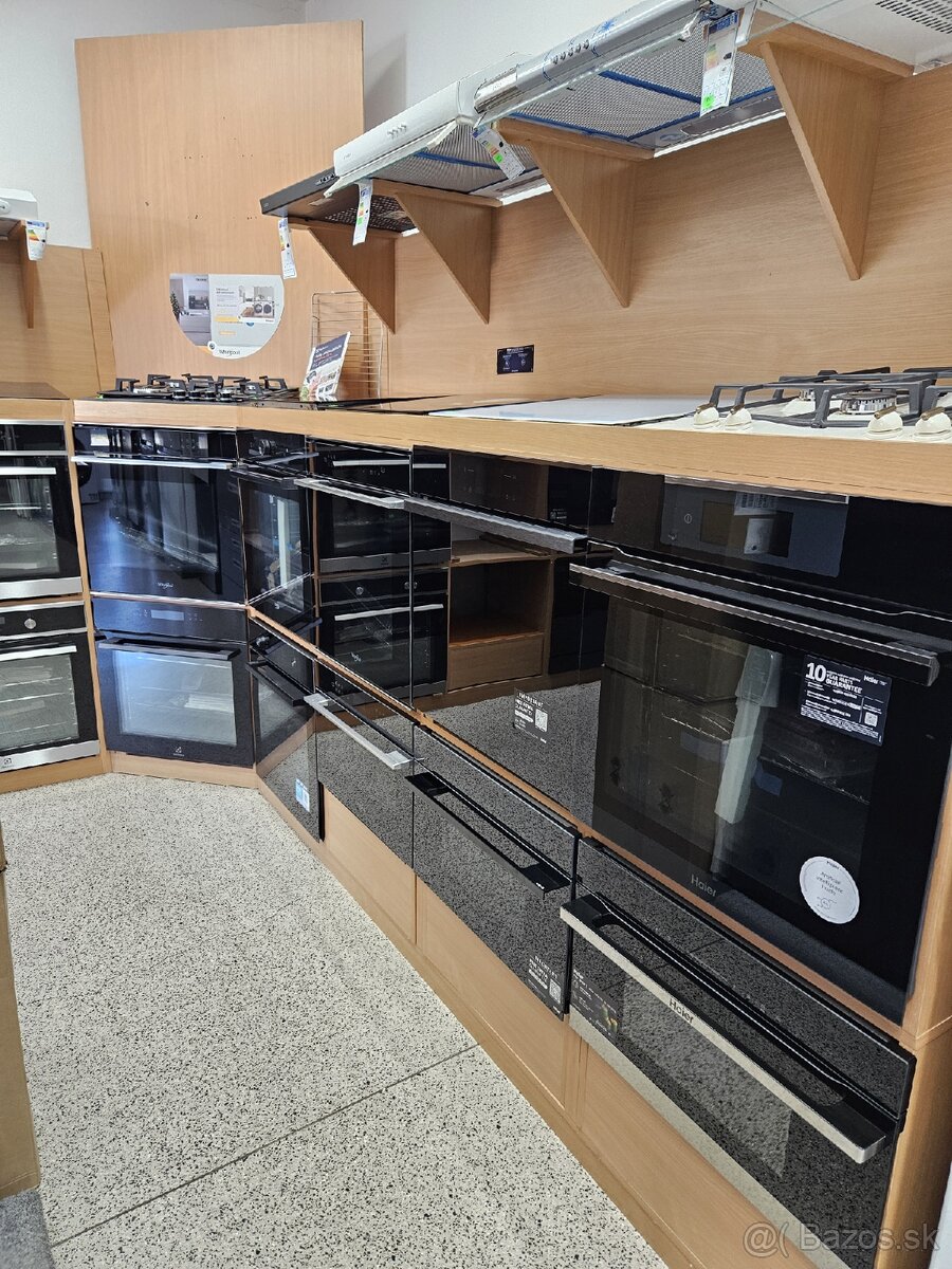 Kuchynská linka - korpus z predajne - 2