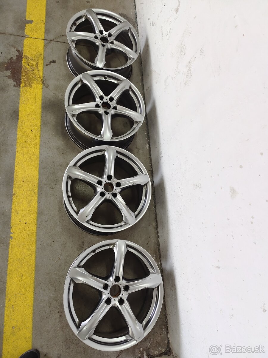 Hlinikove disky AEZ R18 8J - 2