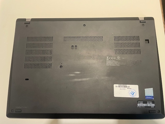 Perfektný Lenovo ThinkPad T14 - 2