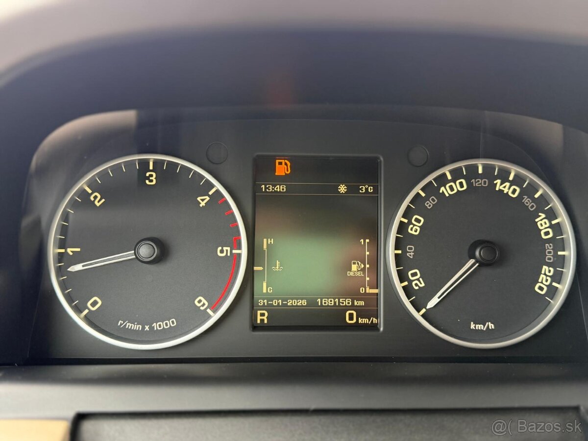 Land Rover Discovery 3.0 SDV6 HSE - 2