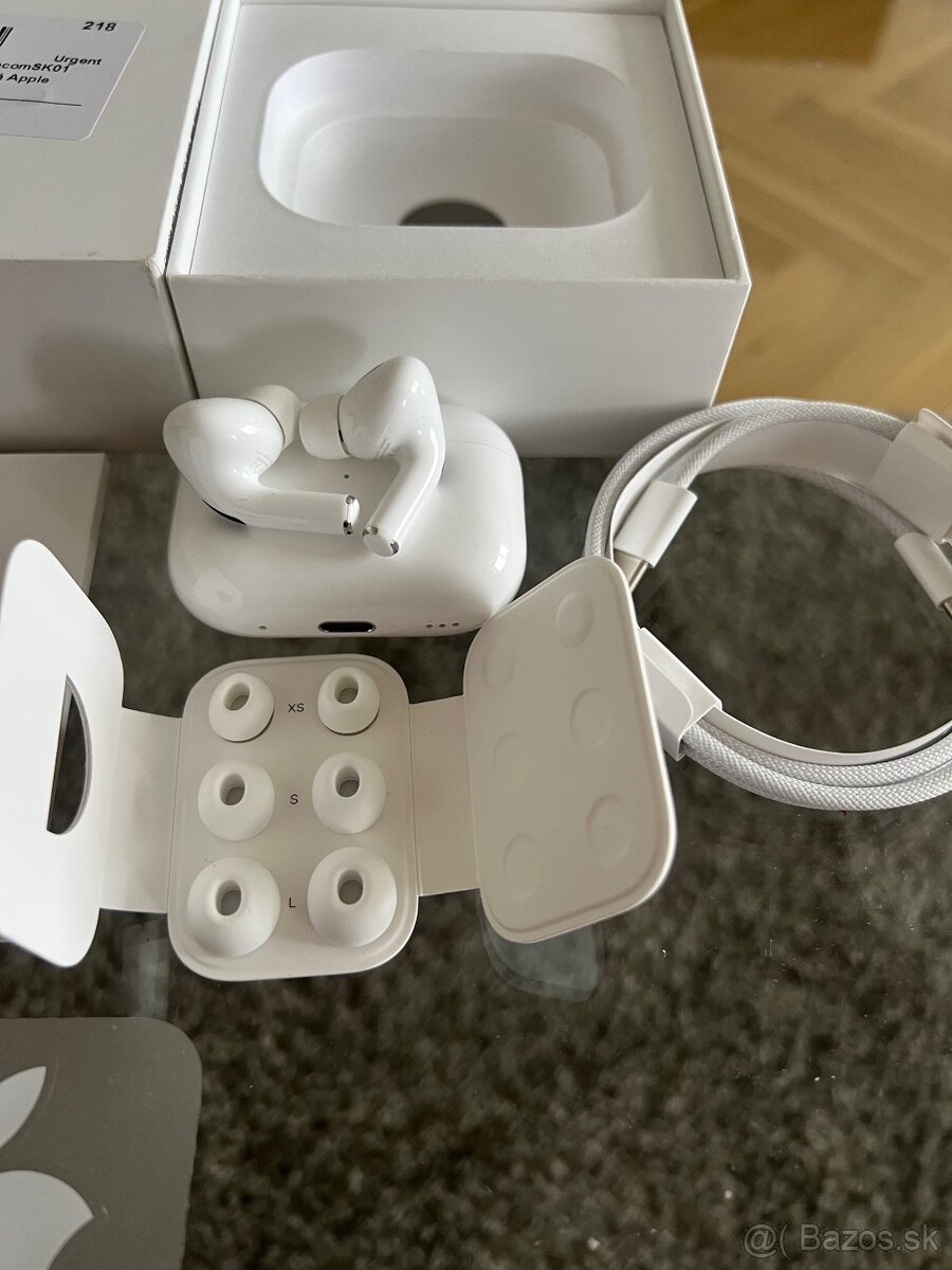 Apple AirPods Pro 2 s MagSafe puzdrom (USB C) - 2