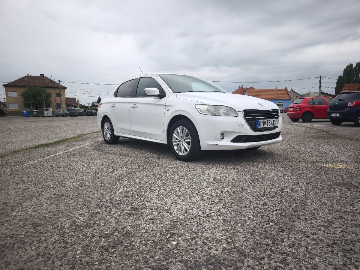Peugeot 301 1.2 53kw benzín r.v.:2013 kupované na slovensku - 2
