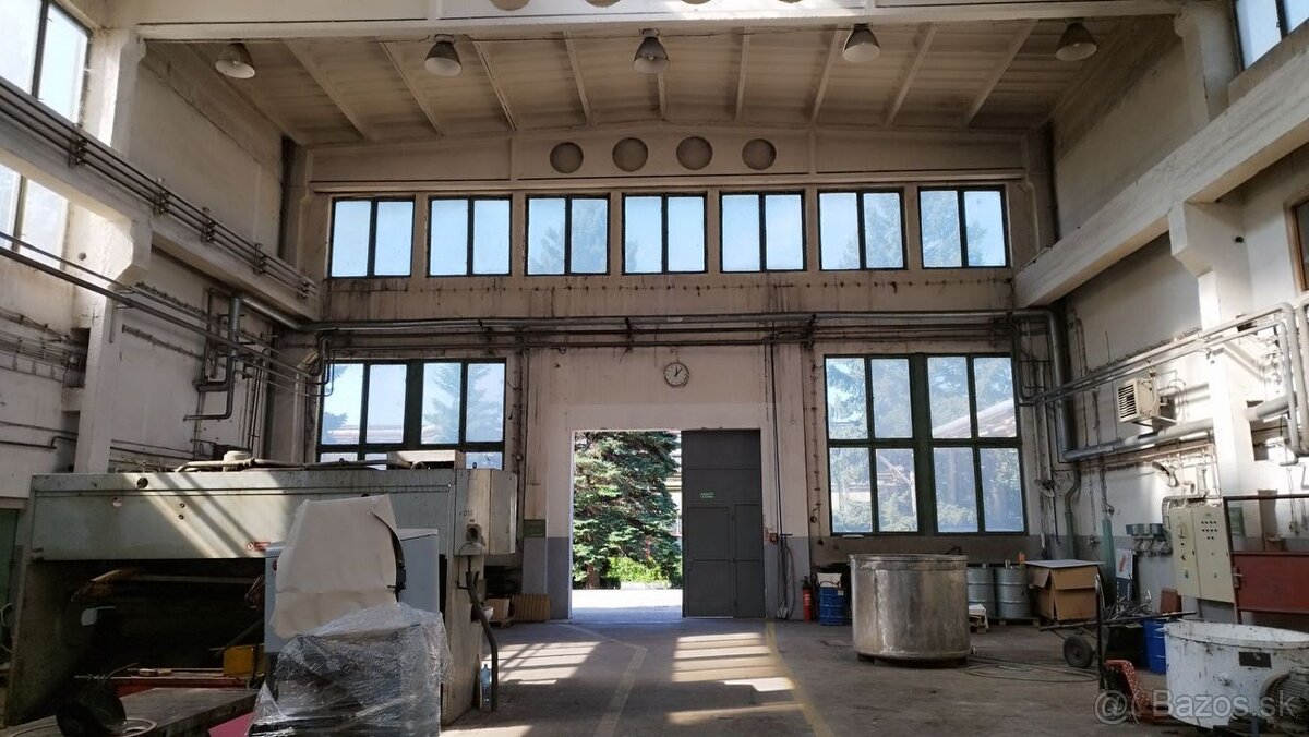 Predaj: Výrobná hala s kompletným zázemím v monitorovanom ar - 2