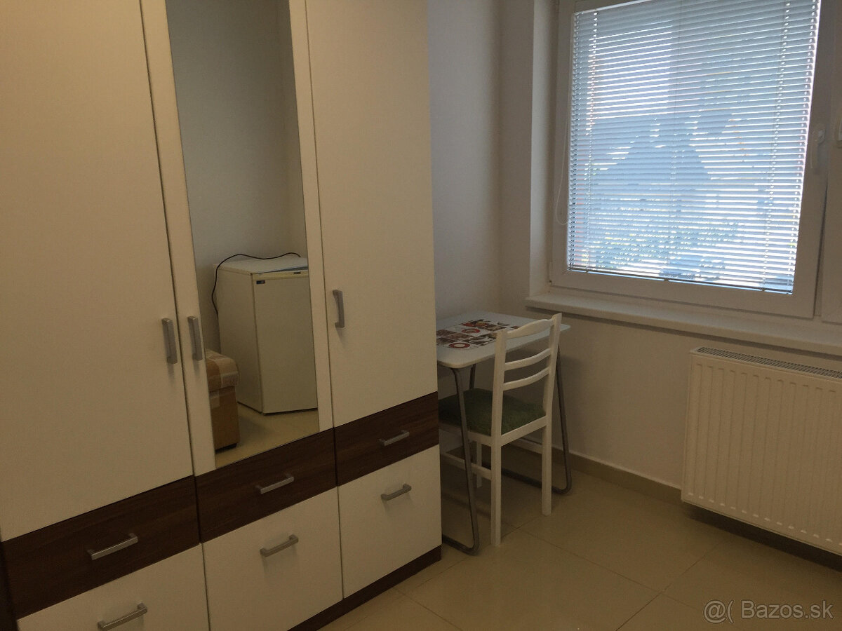 izba v penzione Trenčín - ul. Záhradnícka - 2