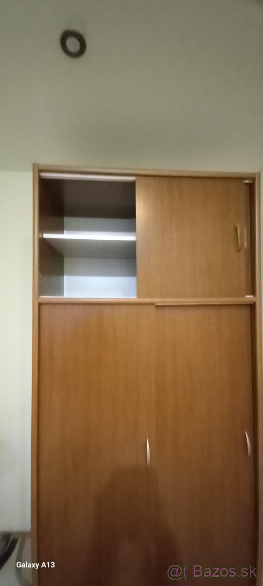 Šatníková skriňa - 2