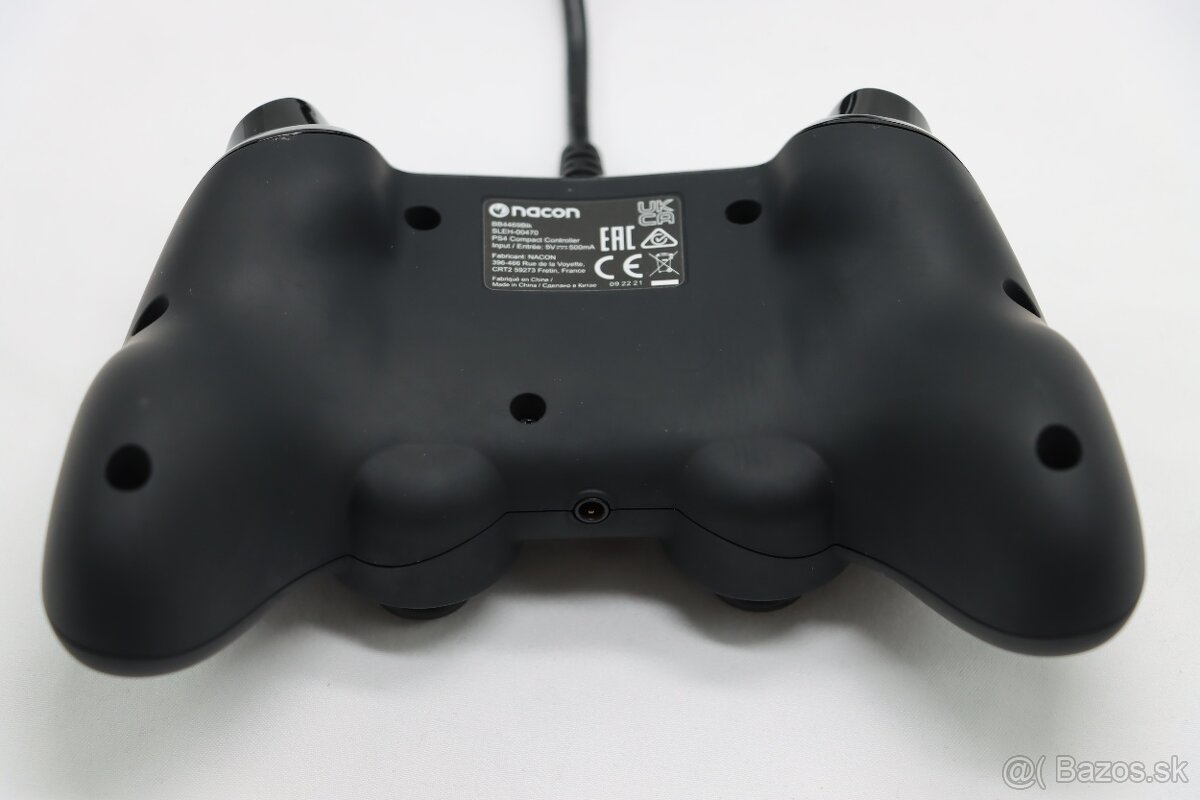 Nacon káblový ovládač na PS4 – USB – plne funkčný - 2
