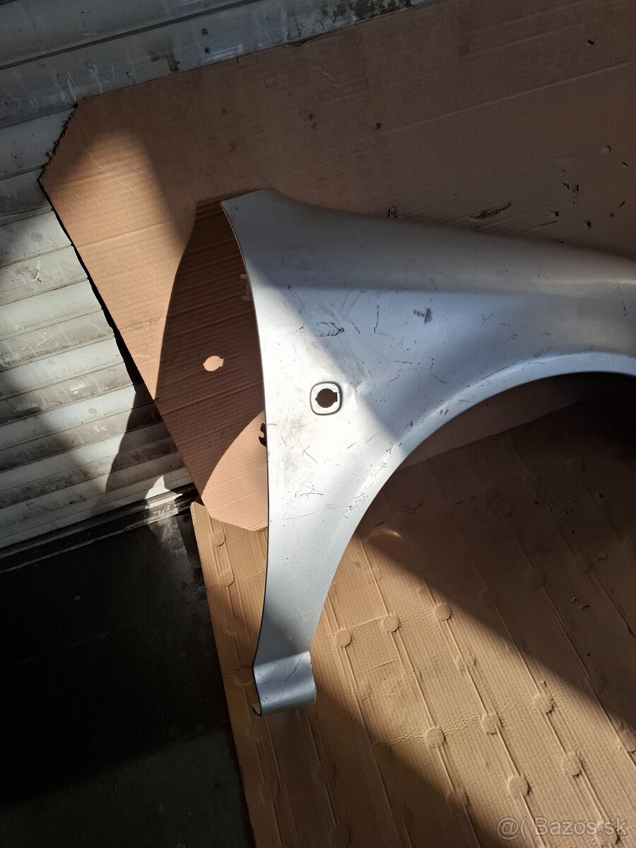 ŠKODA OCTAVIA 1 predný blatník - 2