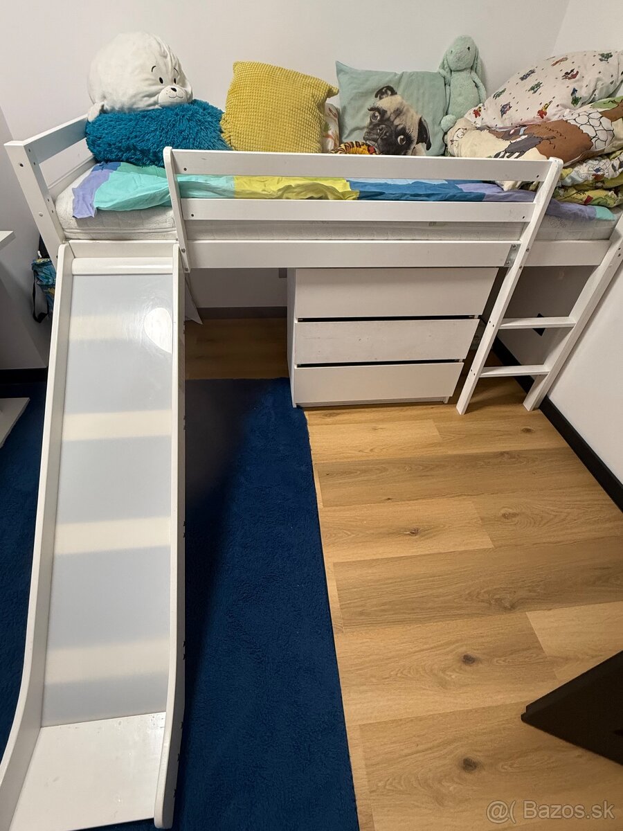 Detská posteľ + šmýkľavka - 2