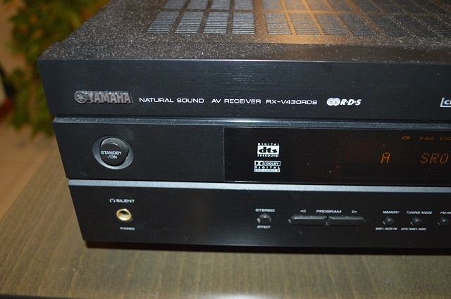 predam kvalitny receiver/zosilnovac YAMAHA - 2