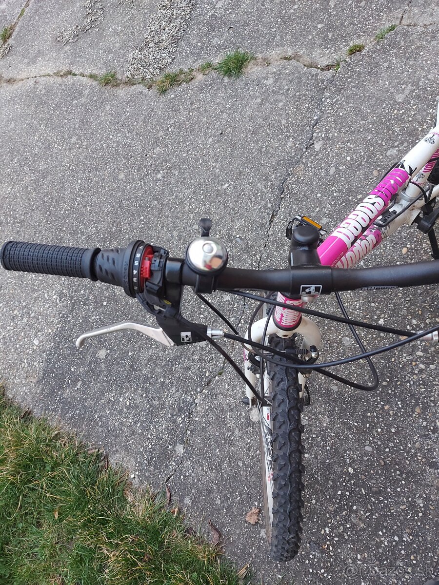 Dievčenský bicykel VEDORA - 2