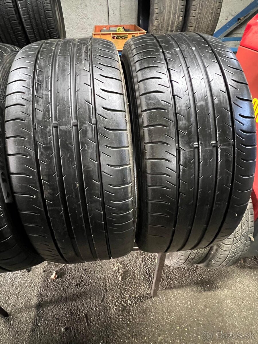 Letné pneumatiky Dunlop 235/40R19 - 2