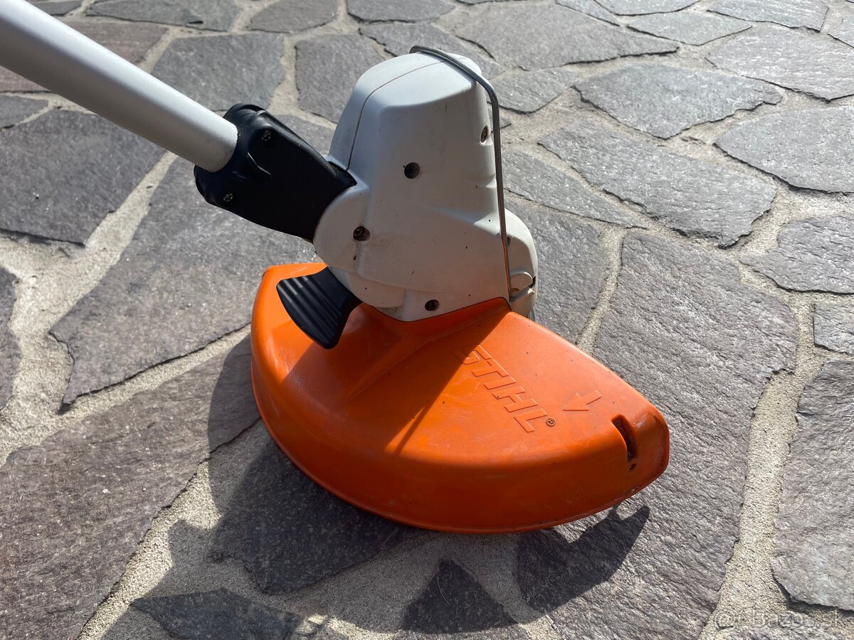 Stihl FSE 52 vyžínač - 2