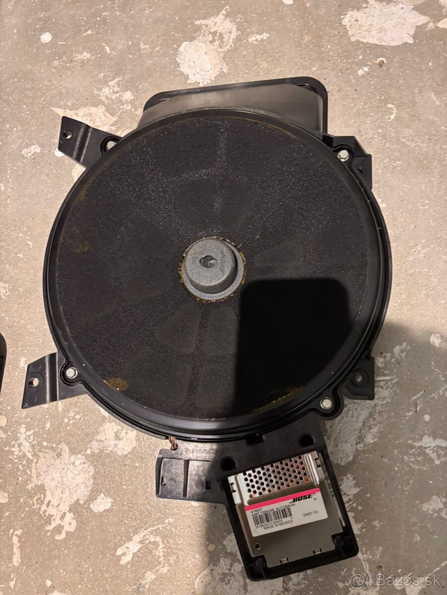 Bose Subwoofer Audi S8/A8 - 2