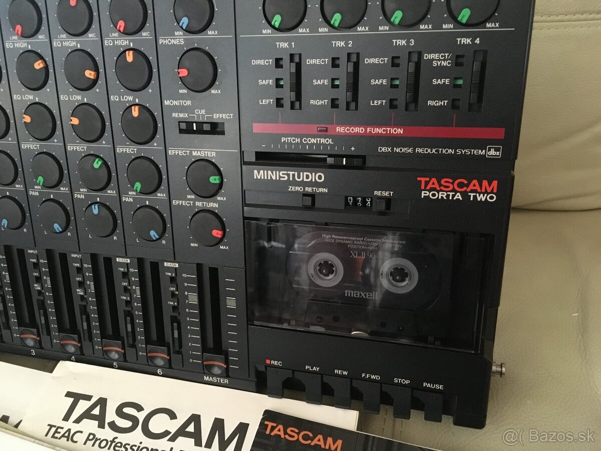 Tascam Portastudio TWO - Balenie, manualy, zdroj, popruh - 2