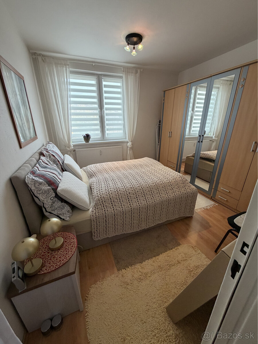 Na predaj 3-izbový byt v Humennom. - 2