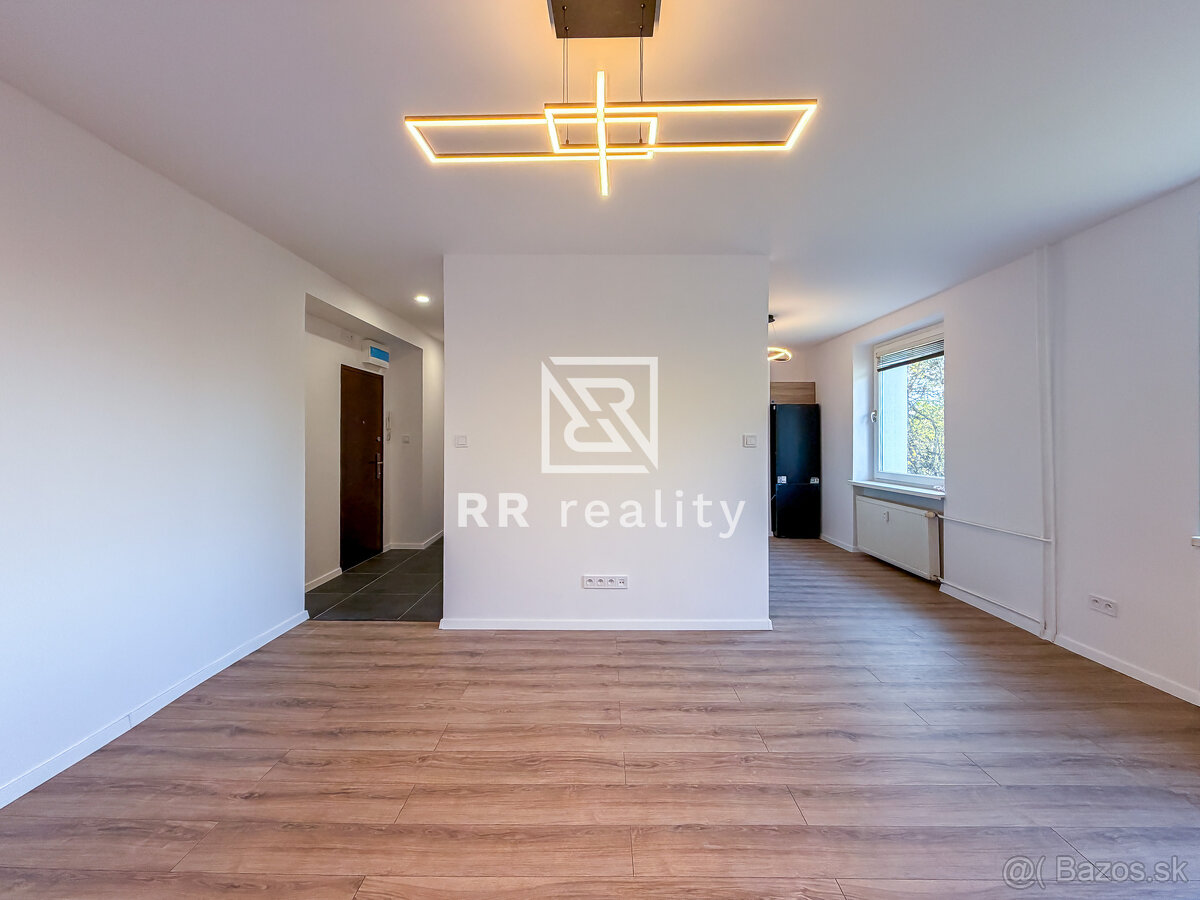 REZERVOVANÉ - 2-izbový byt 54m2, nová rekonštrukcia, Košice - 2