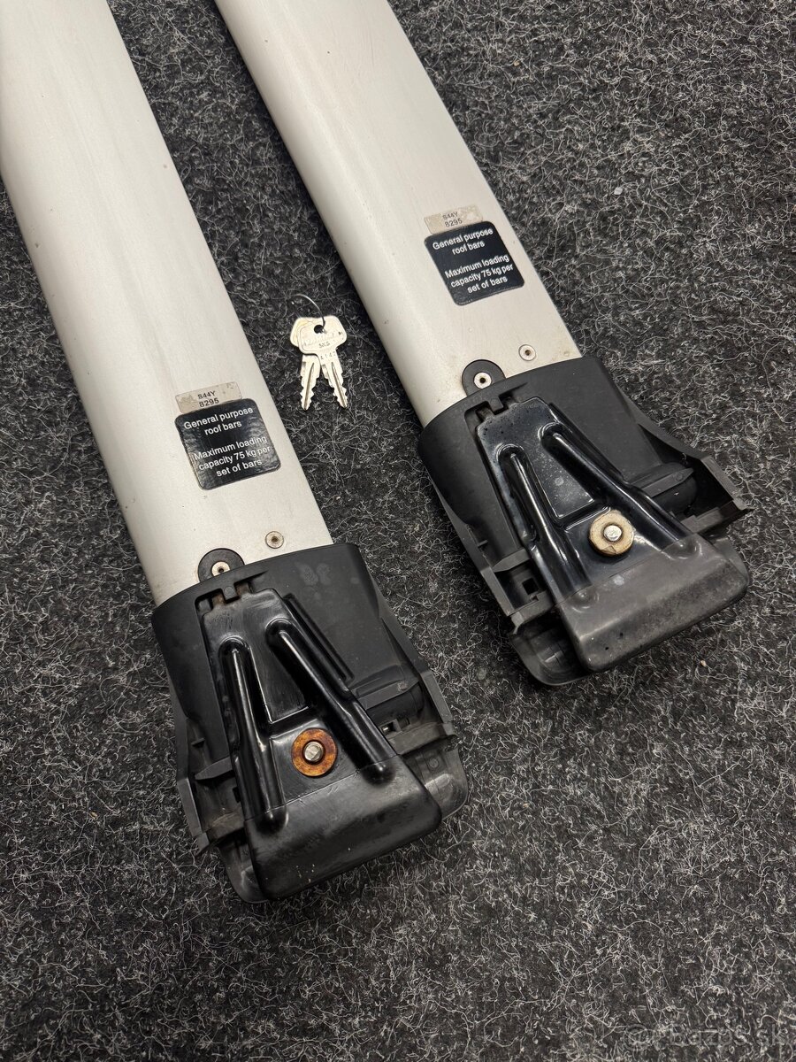 Priečniky Yakima whispbar - 2