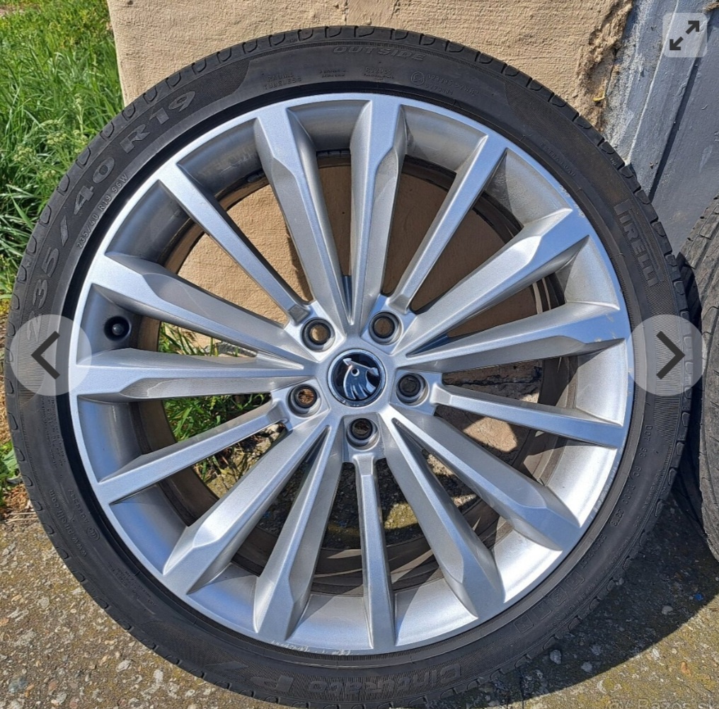 Elektróny Škoda Trinity R19 - 2