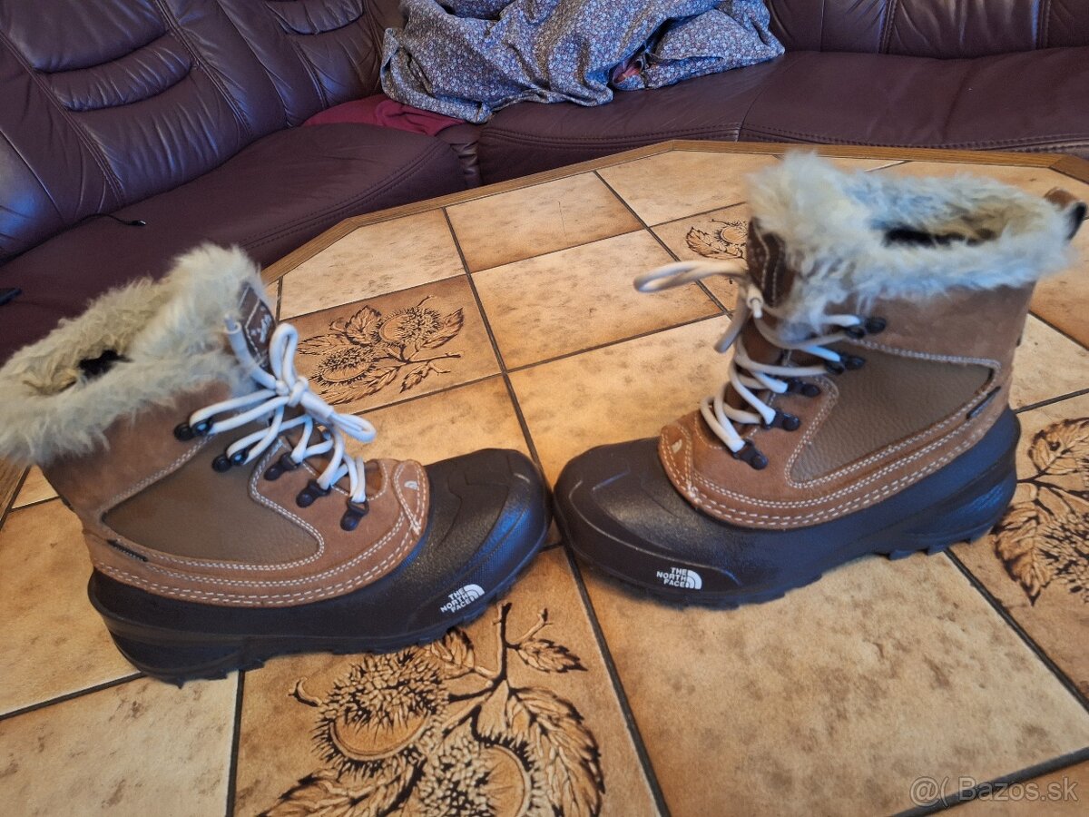 Predam topanky the north face - 2