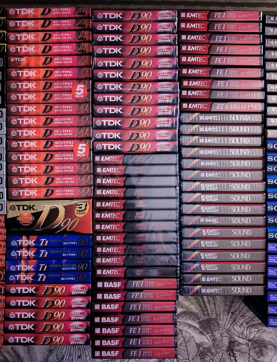 MC kazety čisté zabalené - 2