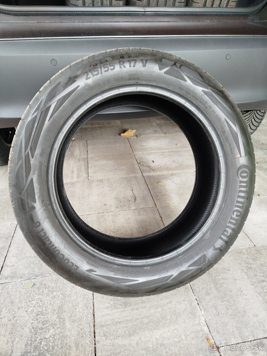 Letné pneu 215/55 R17 - 2