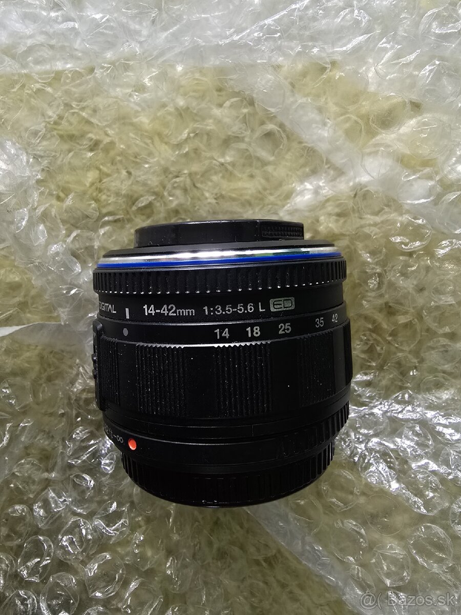 Olympus 14-42mm - 2