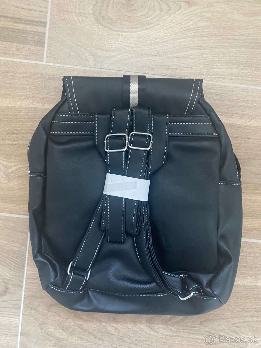 Dámsky ruksak nový - 2