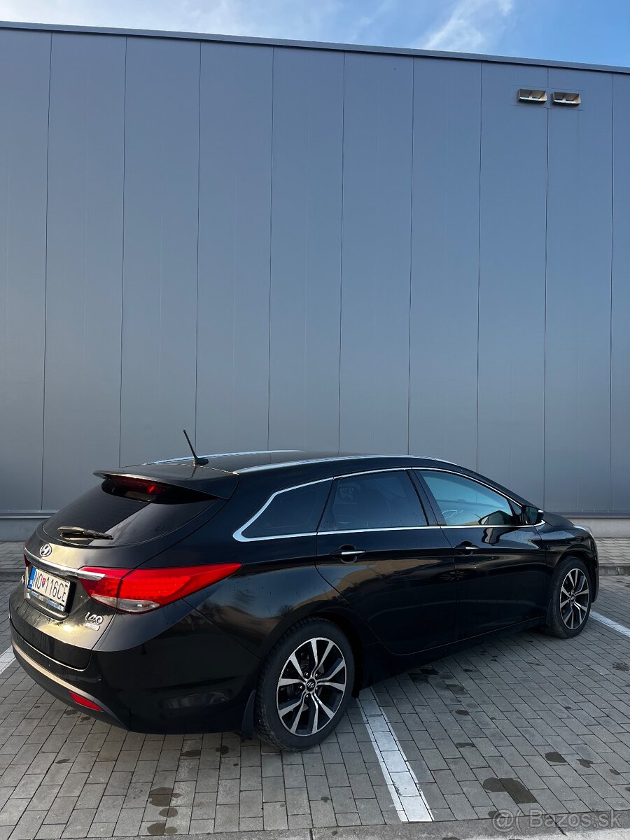 Predám Hyundai i40CRDI 1.7 - 2