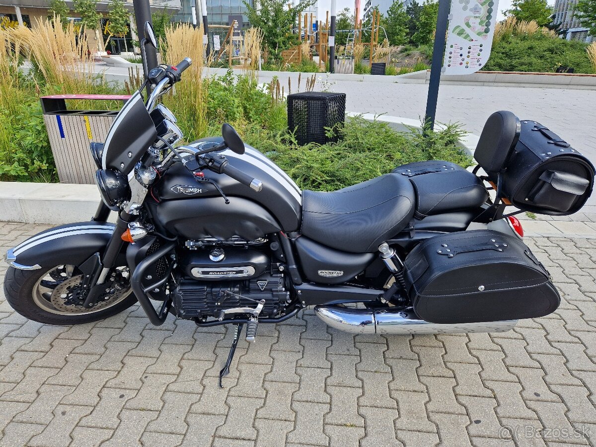 Triumph Rocket III Roadster - 2