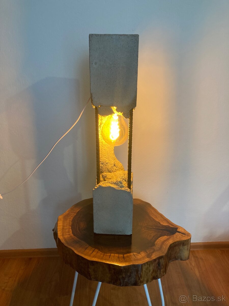 Betónova lampa - 2