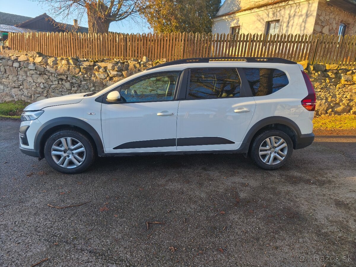 Dacia Jogger 1.0 TCe, 7 míst, 7.394 km - 2